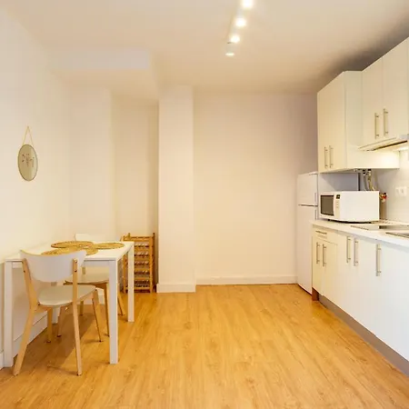Lu&cia Victoria 4 Apartamento *